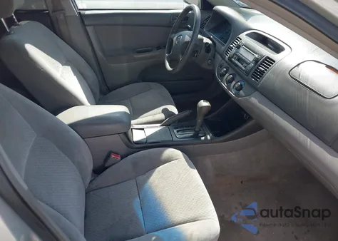 2003 Toyota Camry Le from USA, damaged, VIN 4T1BE32KX3U207658